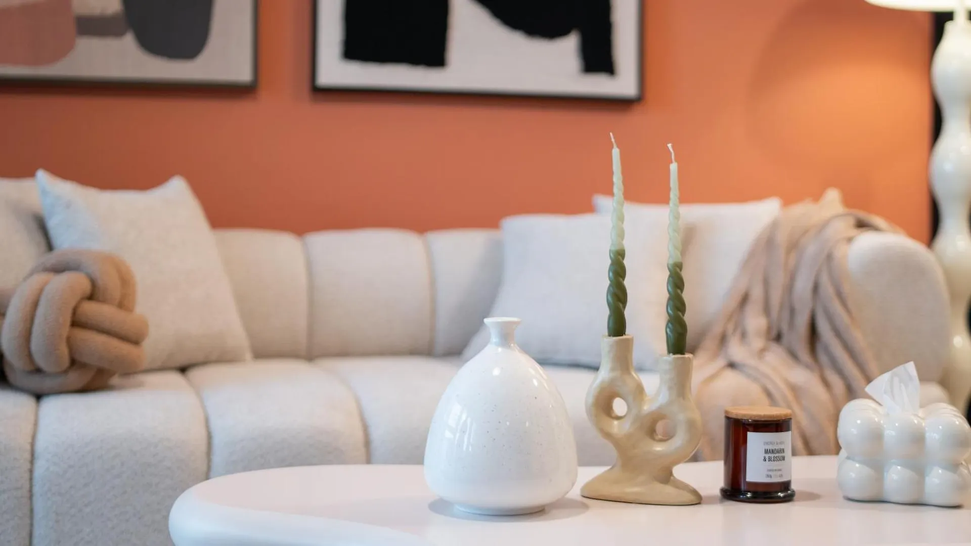 Stylish 1Br Apartment! Near Metro & Stroll To Dubai Marina
